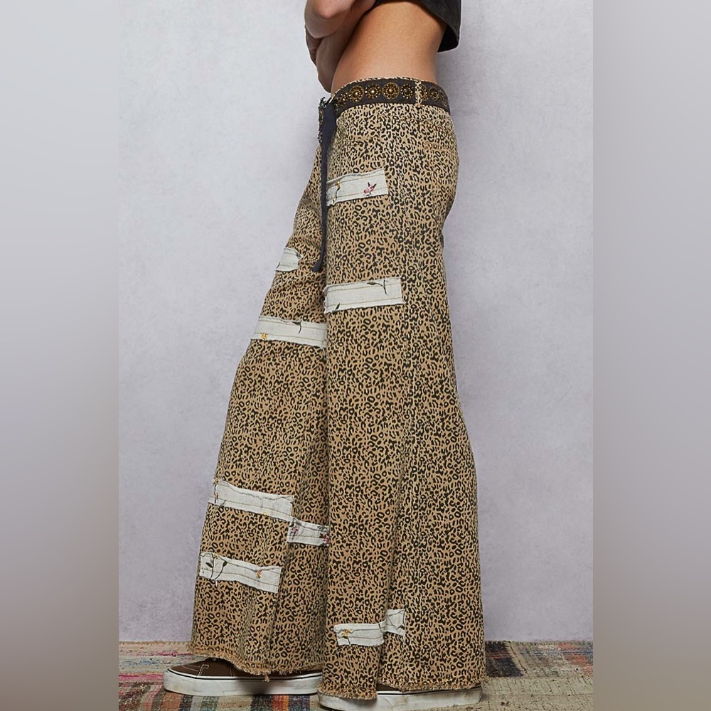 POL “ Studio Stitch “ Wide Leg Patchwork Pants | Leopard - Picture 3 of 7